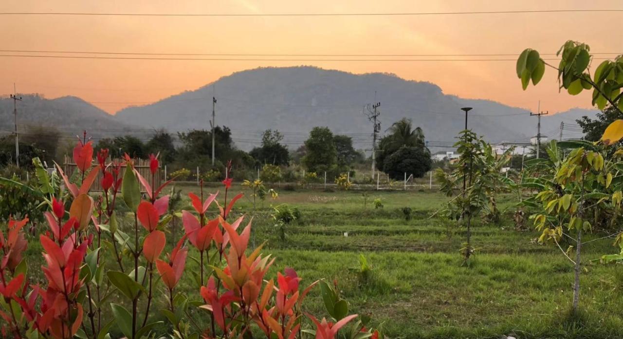คูณ-เนื่อง ฟาร์ม สเตย์ หัวหิน Koon & Nueang Farm Stay Hua Hin 반보파이 외부 사진
