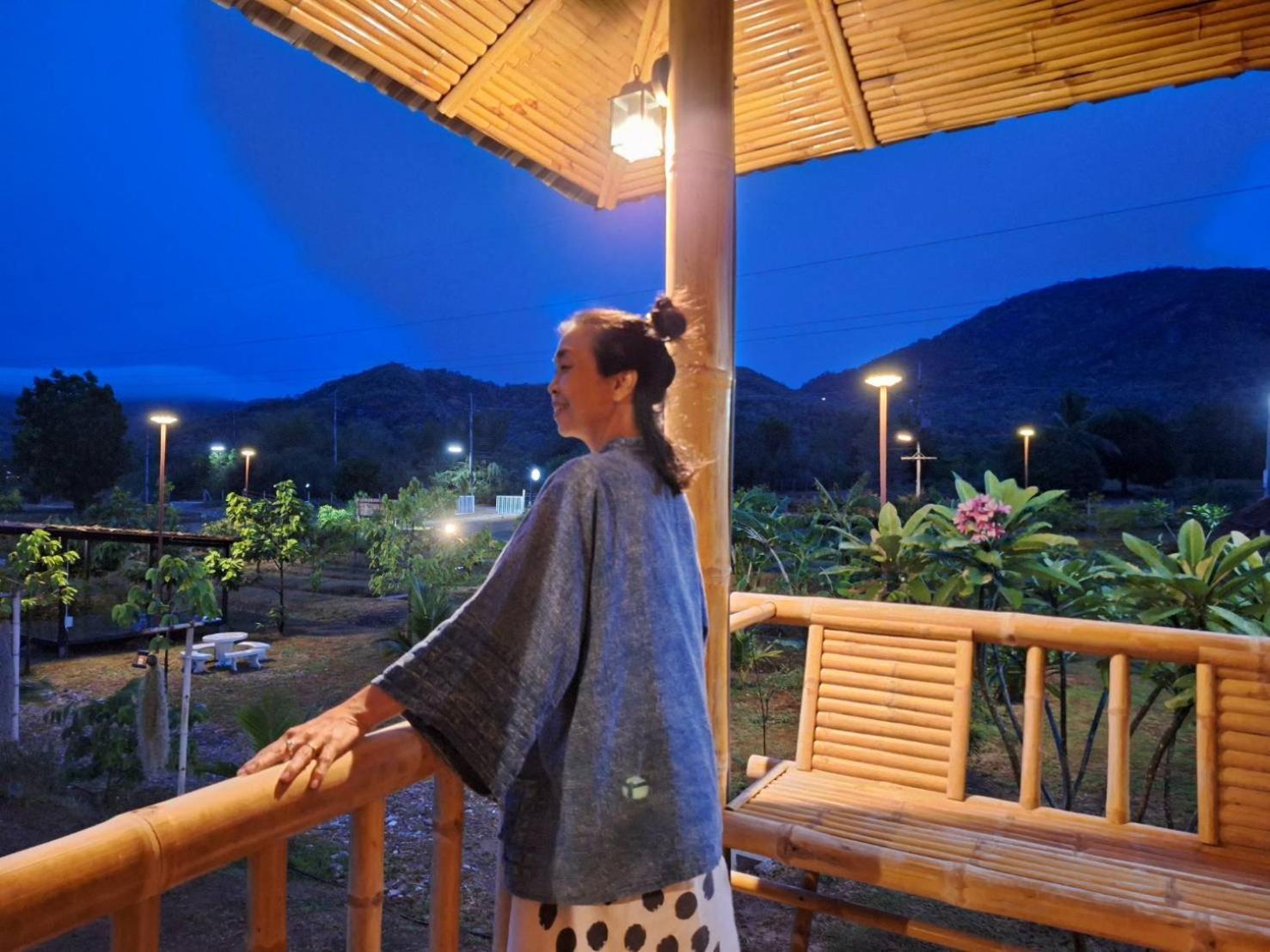 คูณ-เนื่อง ฟาร์ม สเตย์ หัวหิน Koon & Nueang Farm Stay Hua Hin 반보파이 외부 사진
